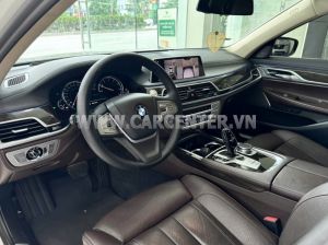Xe BMW 730Li 2018