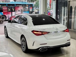 Xe Mercedes Benz C300 AMG 2021