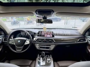 Xe BMW 730Li 2018