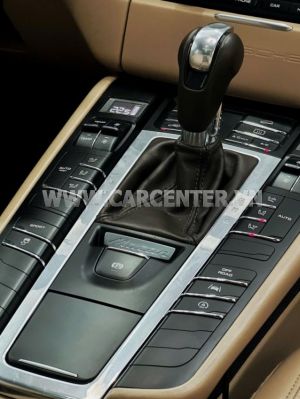 Xe Porsche Macan 2.0 2017