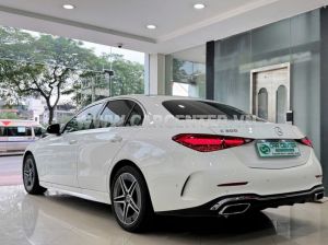 Xe Mercedes Benz C300 AMG 2025